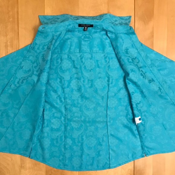 NWOT Floral Jacquard Button-up Shirt, 100% cotton - Picture 4 of 4